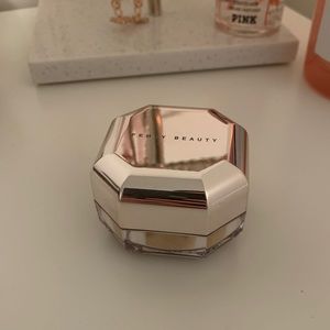 Fenty Beauty ~ Fairy Bomb Shimmer Powder